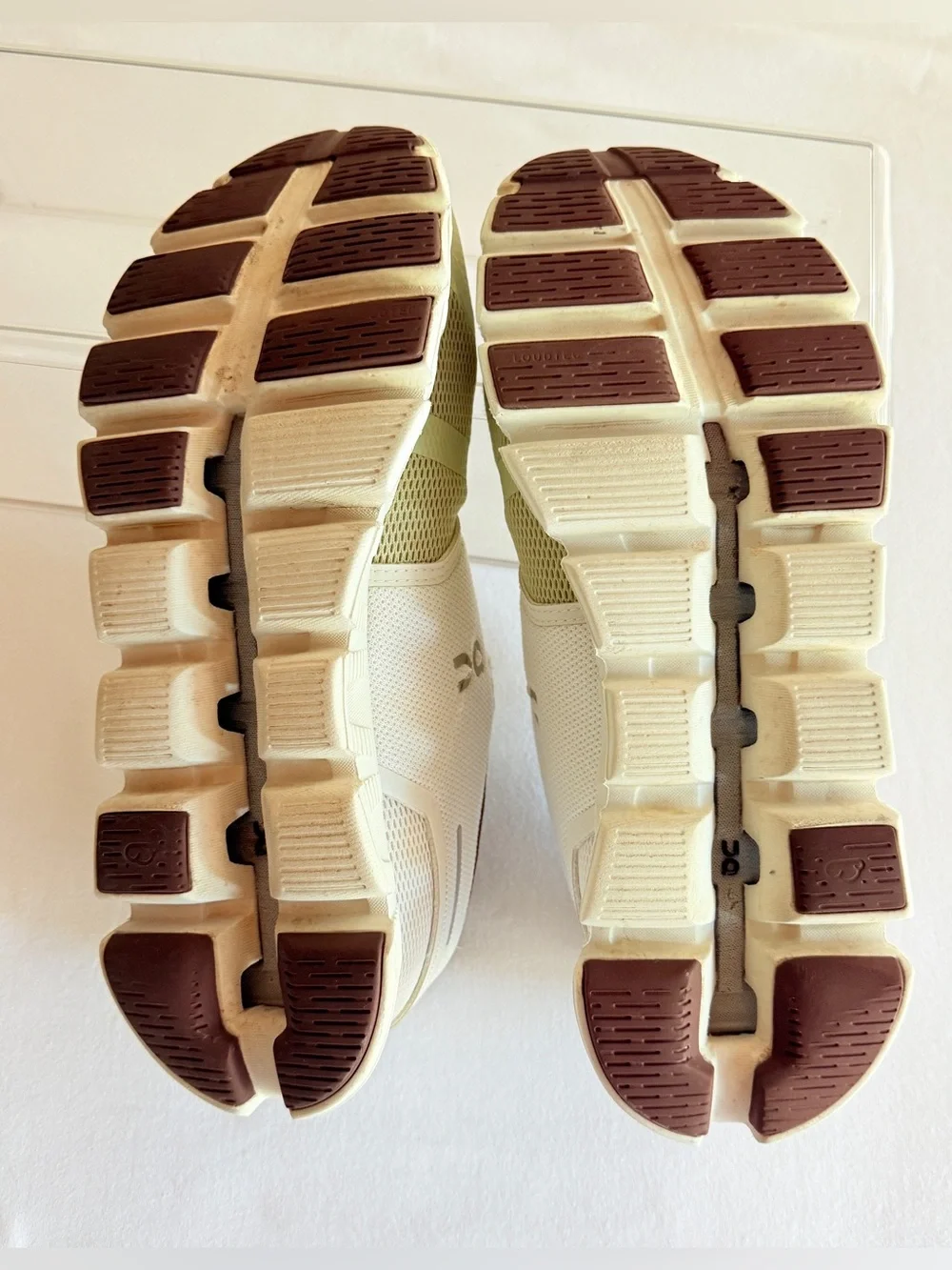 On Cloud 5 Ice Haze Running Sneakers Women 9.5 EU 41 59.98016